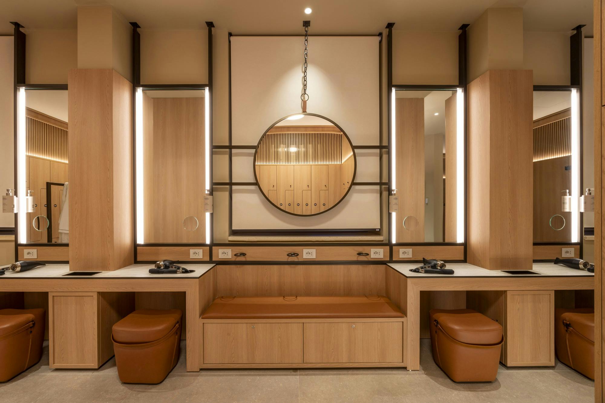 De-montel-Terme-Milano-3-1 Image 52 of De montel Terme Milano 3 1.jpg?auto=format%2Ccompress&ixlib=php 3.3 in Accueil Cosentino - Cosentino