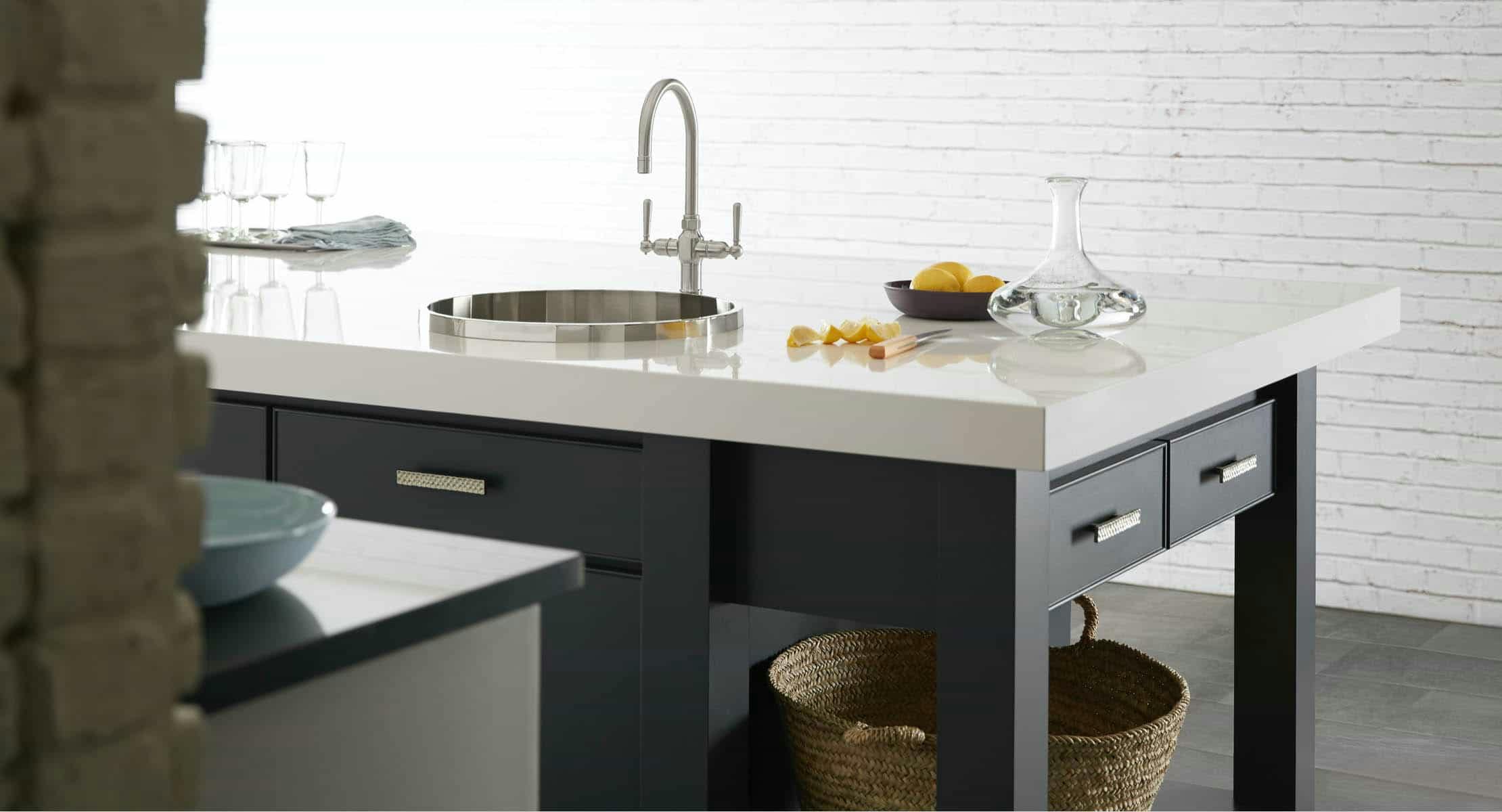 cocinas_05_01 Image 33 of cocinas 05 01.jpg?auto=format%2Ccompress&ixlib=php 3.3 in האי כמרחב עבודה - Cosentino