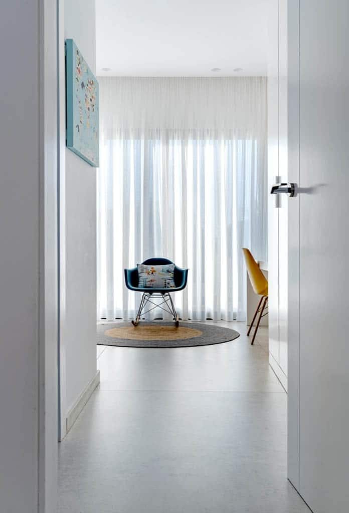 salon_06_01 Image 33 of salon 06 01.jpg?auto=format%2Ccompress&ixlib=php 3.3 in עורקים אפורים הם עכשיו באופנה - Cosentino