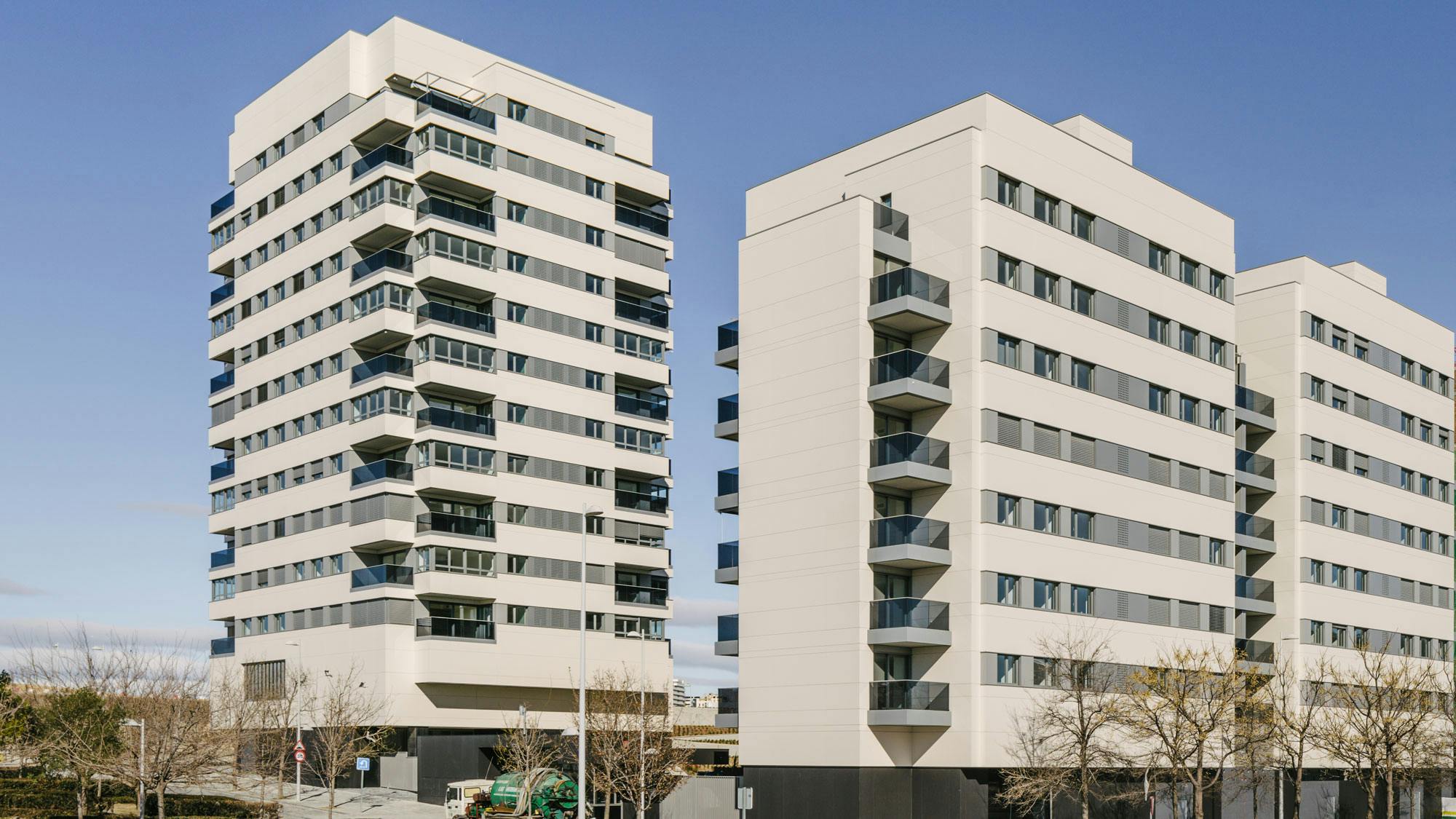 Valdebebas-127-Silestone-Dekton-2-2 Image 32 of Valdebebas 127 Silestone Dekton 2 2.jpg?auto=format%2Ccompress&ixlib=php 3.3 in Valdebebas 127 - Cosentino