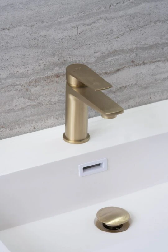 Complexe Montagne (25) Complexe Montagne (25)