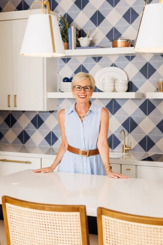 Kerrie Kelly Adu (11) Kerrie Kelly Adu (11)