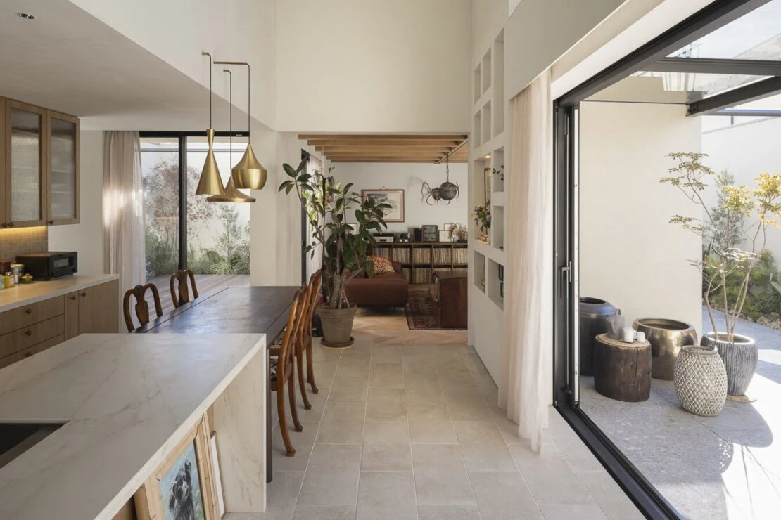 Naoi Architecture (9) Naoi Architecture (9)