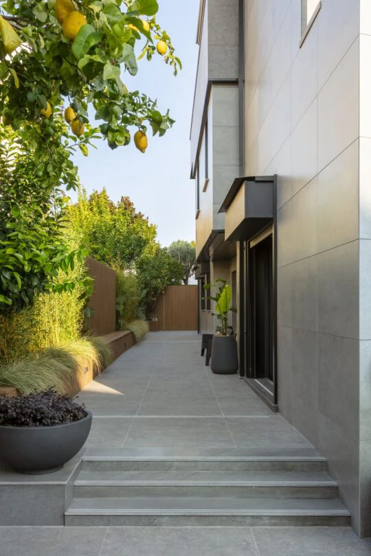 Villa Grey (14) Villa Grey (14)