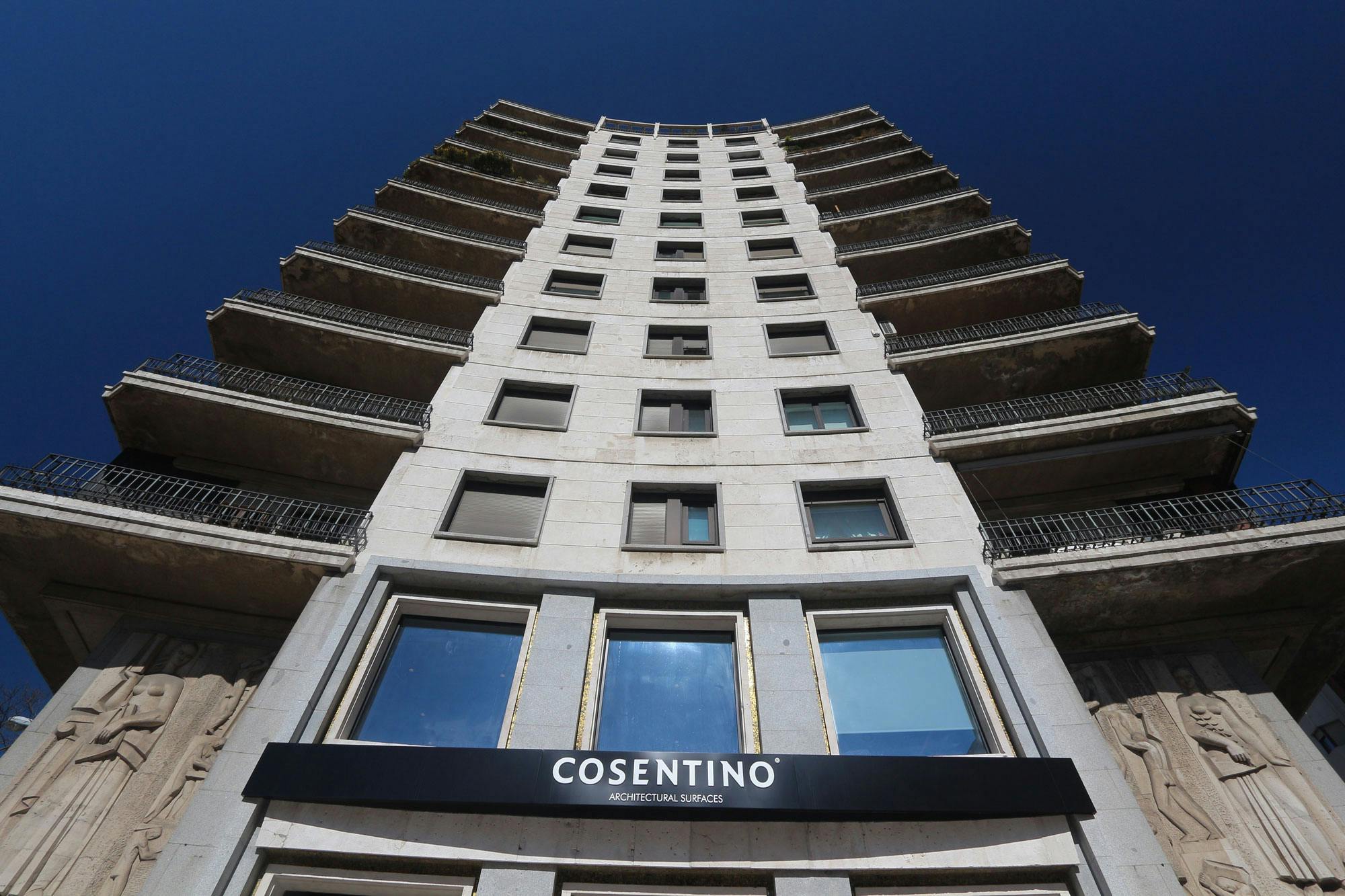 Numero immagine 32 della sezione corrente di Il Gruppo Cosentino festeggia il primo anniversario del Cosentino City di Madrid di Cosentino Italia