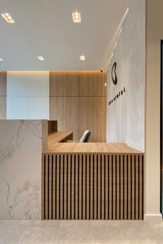 A DKTN reception desk to mark the decoration of a high quality dental