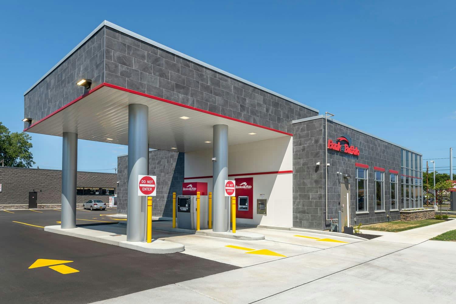 Numero immagine 33 della sezione corrente di Bank of Buffalo di Cosentino Italia