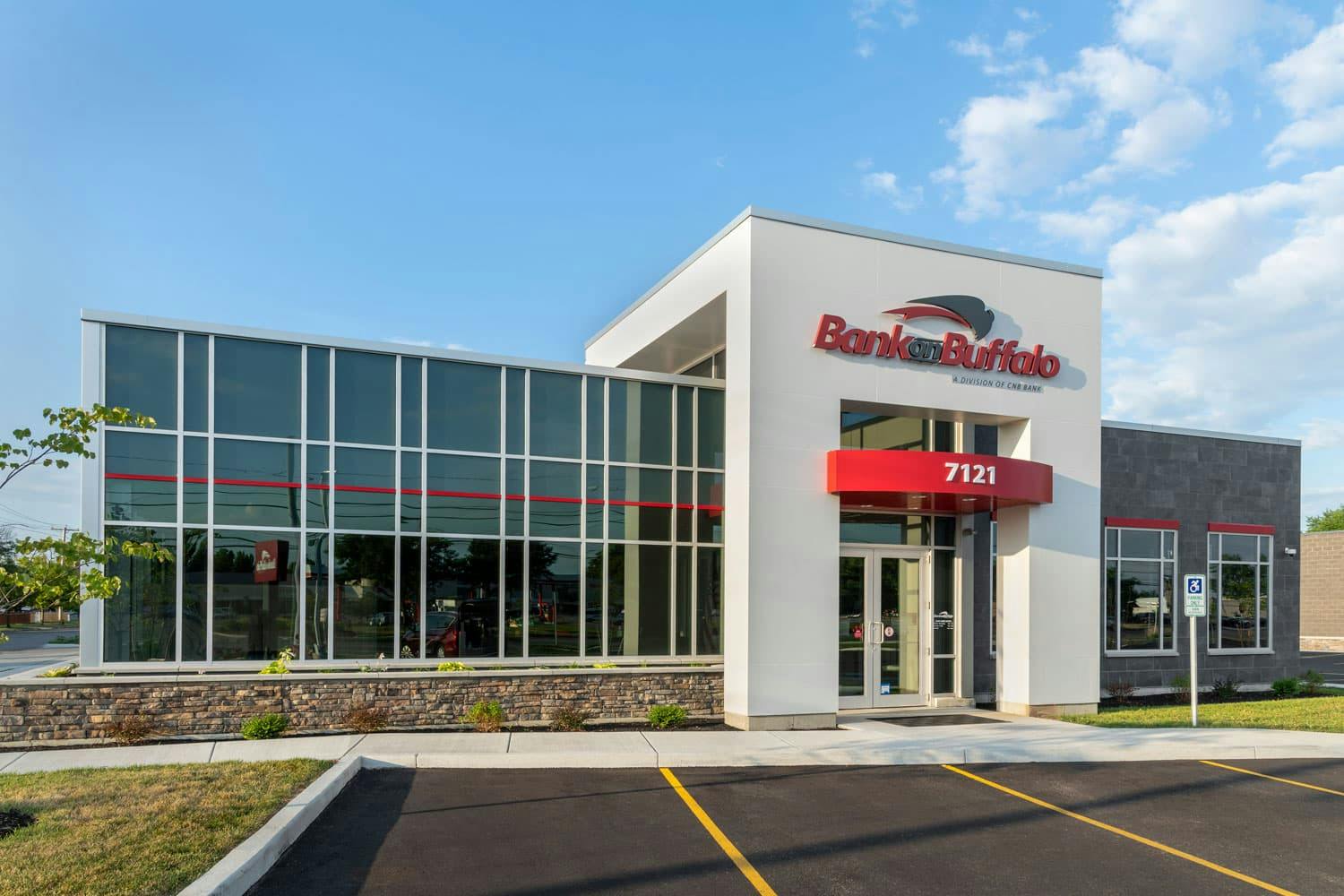 Numero immagine 35 della sezione corrente di Bank of Buffalo di Cosentino Italia