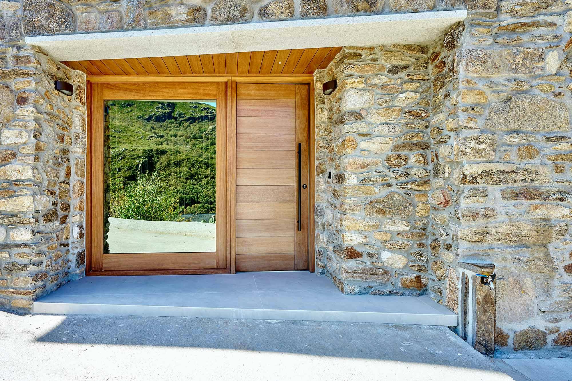 Numero immagine 51 della sezione corrente di Dekton for an integrated façade and outdoor kitchen in this private home in France di Cosentino Italia