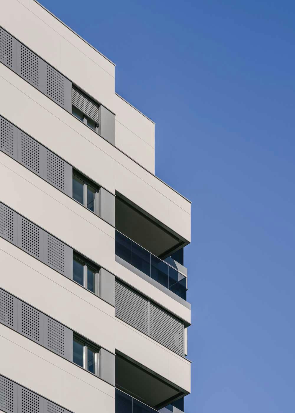 Valdebebas-127-Silestone-Dekton-4-1 Image 34 of Valdebebas 127 Silestone Dekton 4 1.jpg?auto=format%2Ccompress&ixlib=php 3.3 in Valdebebas 127 - Cosentino