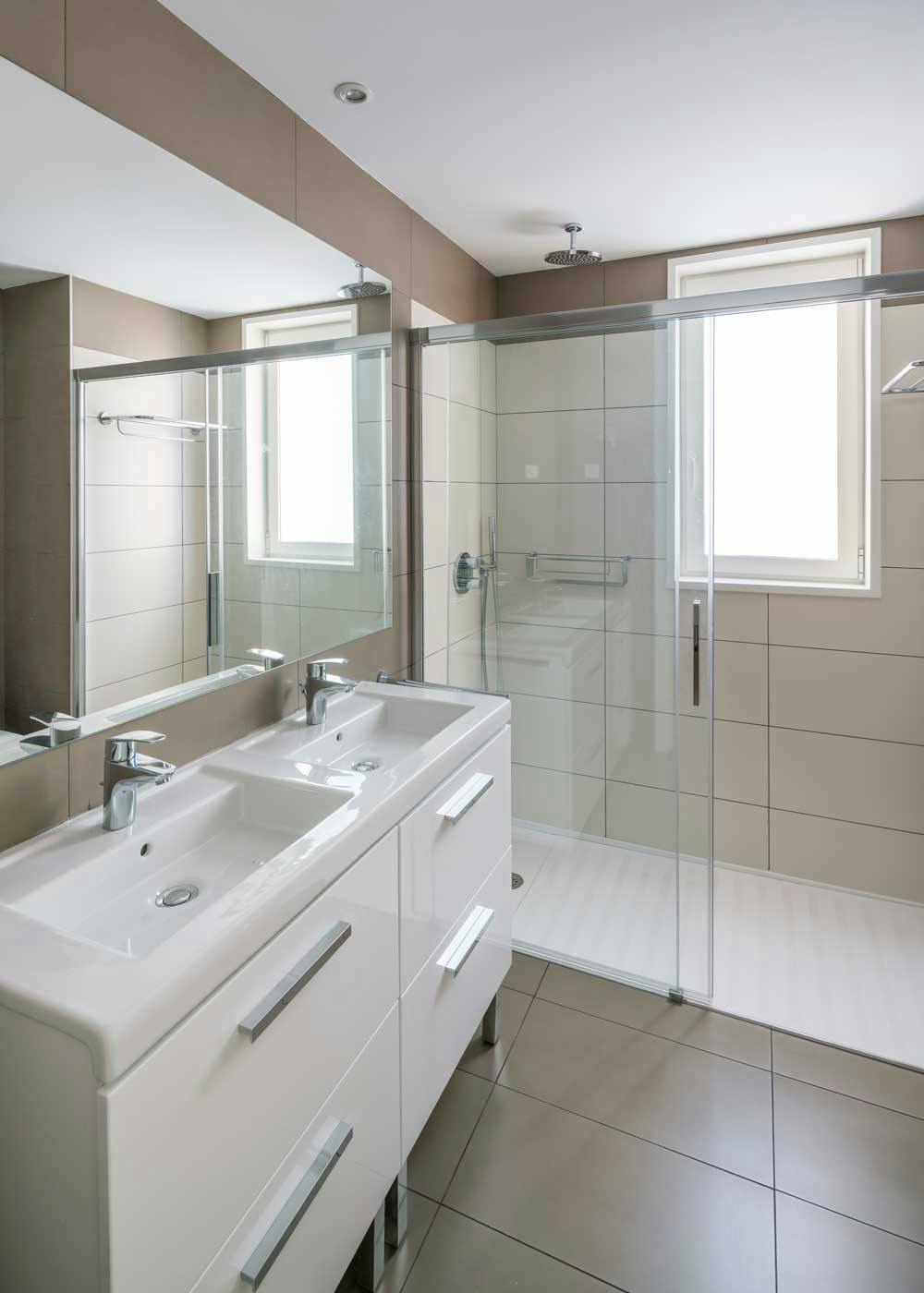 Valdebebas-127-Silestone-Dekton-6-1 Image 37 of Valdebebas 127 Silestone Dekton 6 1.jpg?auto=format%2Ccompress&ixlib=php 3.3 in Valdebebas 127 - Cosentino