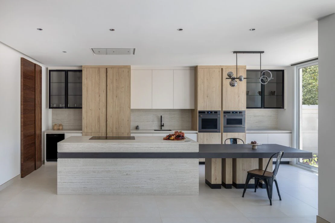This kitchen island steals the spotlight thanks to its unique
