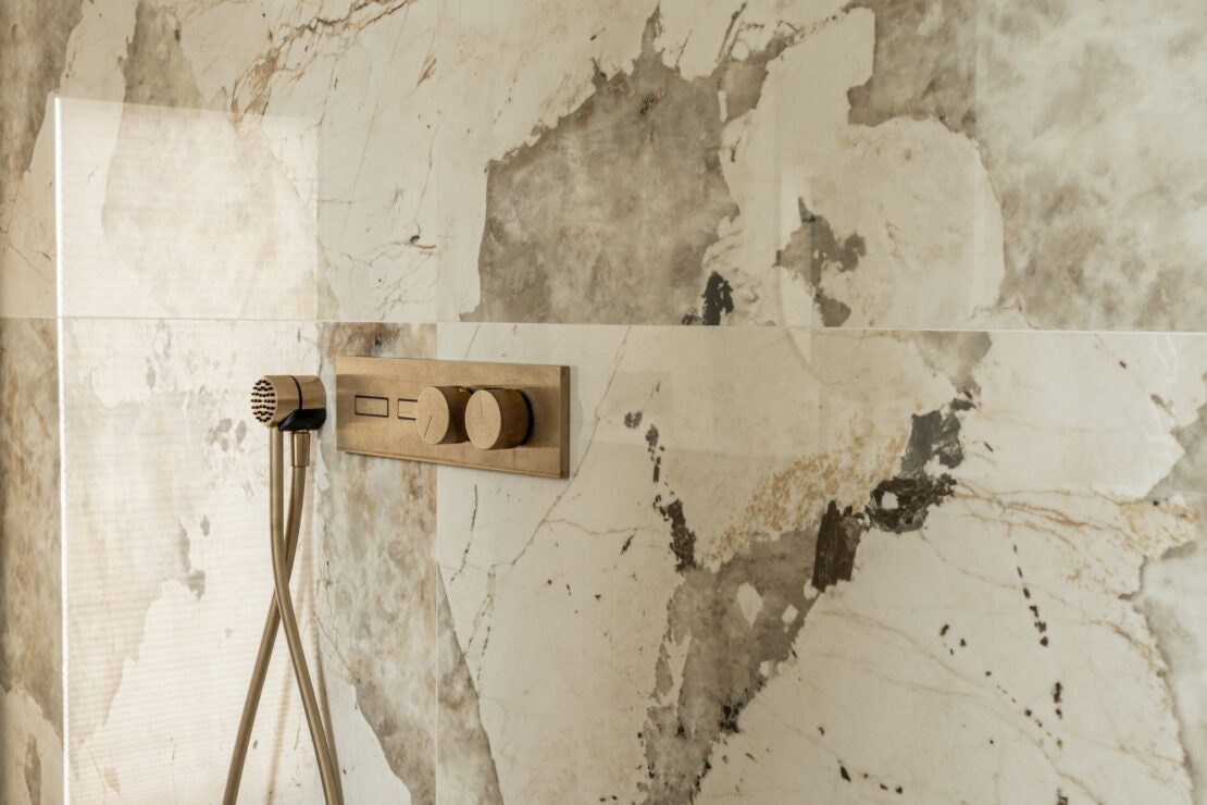 CiCi Bath (4) CiCi Bath (4)