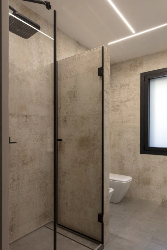 Villa Grey (8) Villa Grey (8)