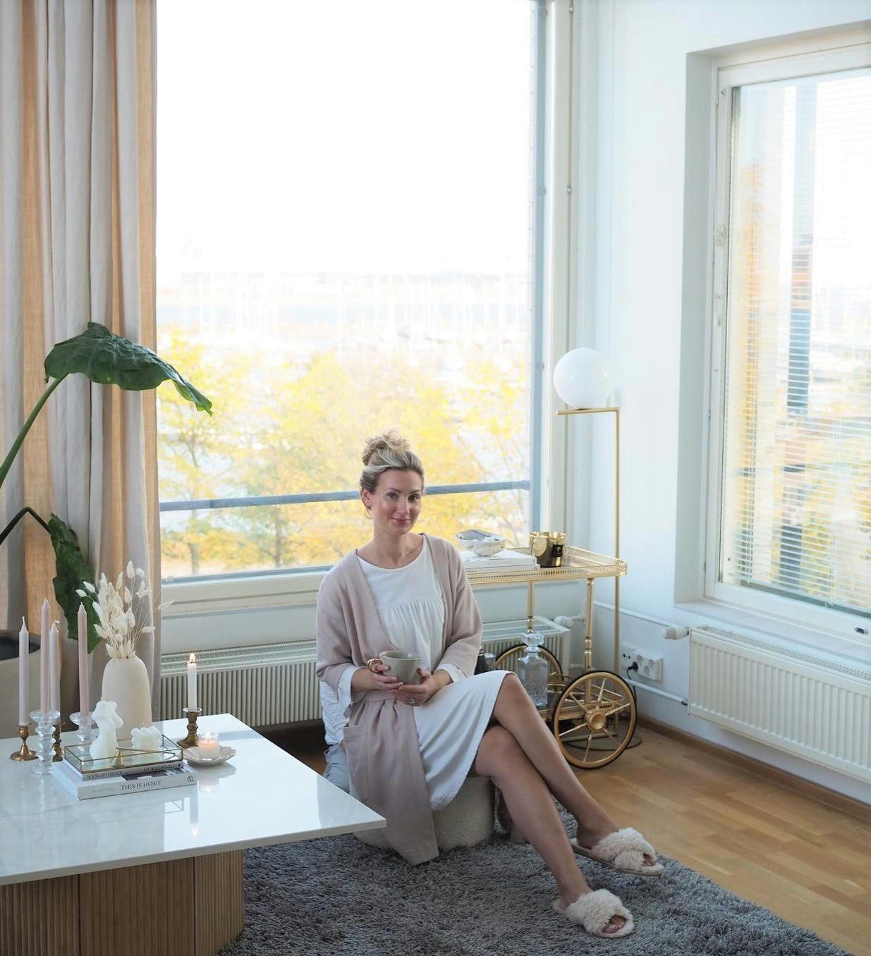 Image of JEC95A 1.jpg?auto=format%2Ccompress&ixlib=php 3.3 in With Dekton Albarium as the star, Danish influencer Carla Sofie Molge’s bathroom is an ode to elegance - Cosentino