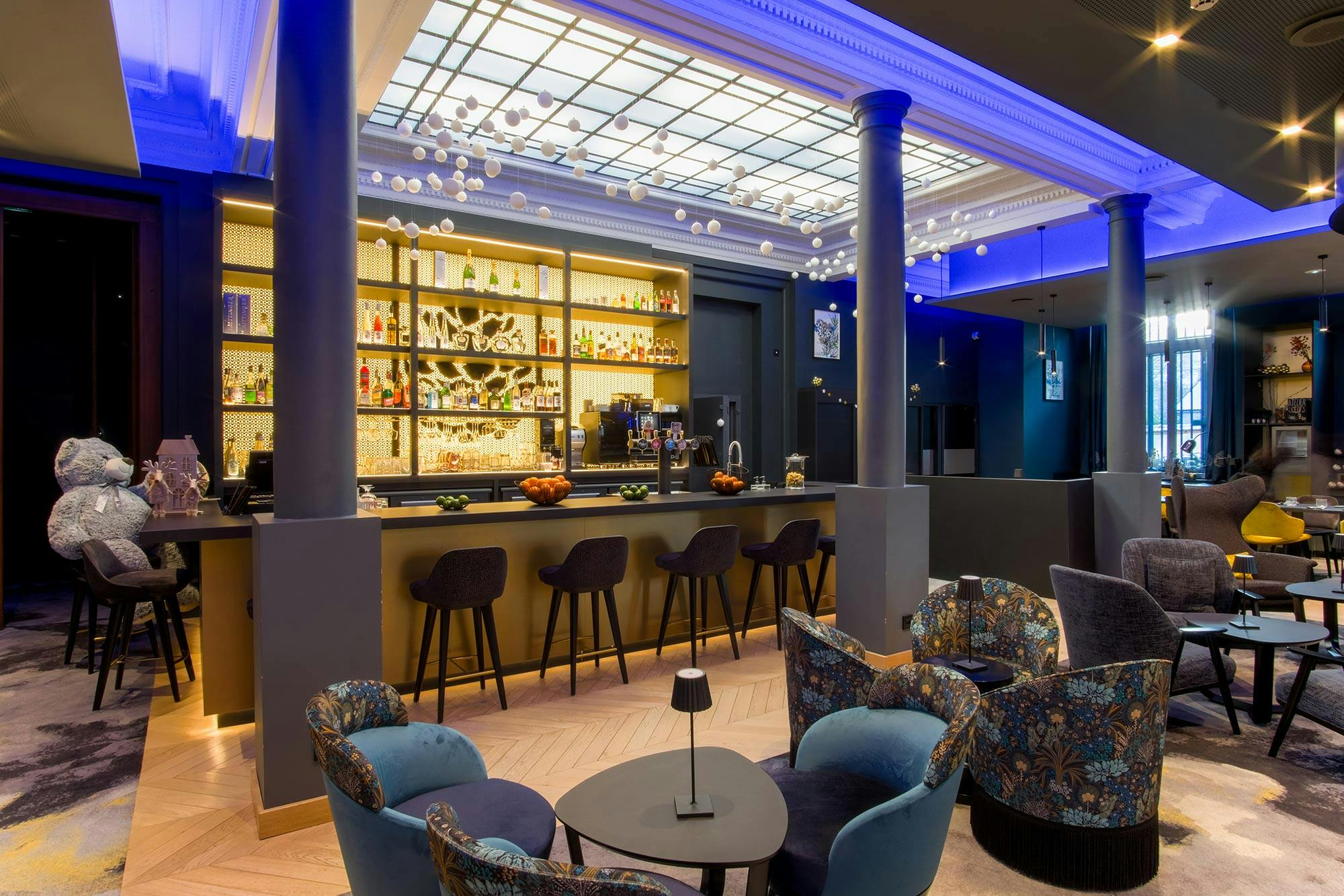 Image of Best Western Le Chapitre 2.jpg?auto=format%2Ccompress&ixlib=php 3.3 in The renovation of Grand Hôtel Français in Bordeaux gets a romantic, modern style using noble materials - Cosentino