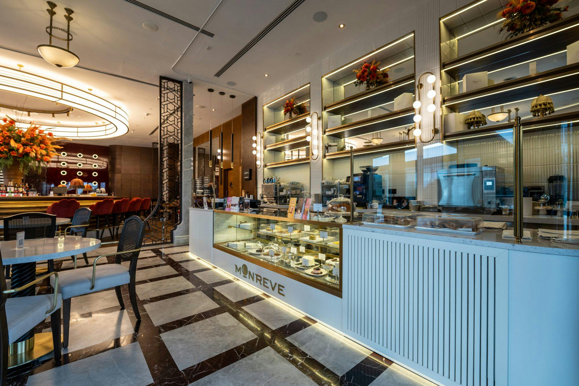 Monreve Brasserie (17) Image 35 of Monreve Brasserie 17.jpg?auto=format%2Ccompress&ixlib=php 3.3 in Monreve Brasserie: French elegance in Turkey with Silestone - Cosentino