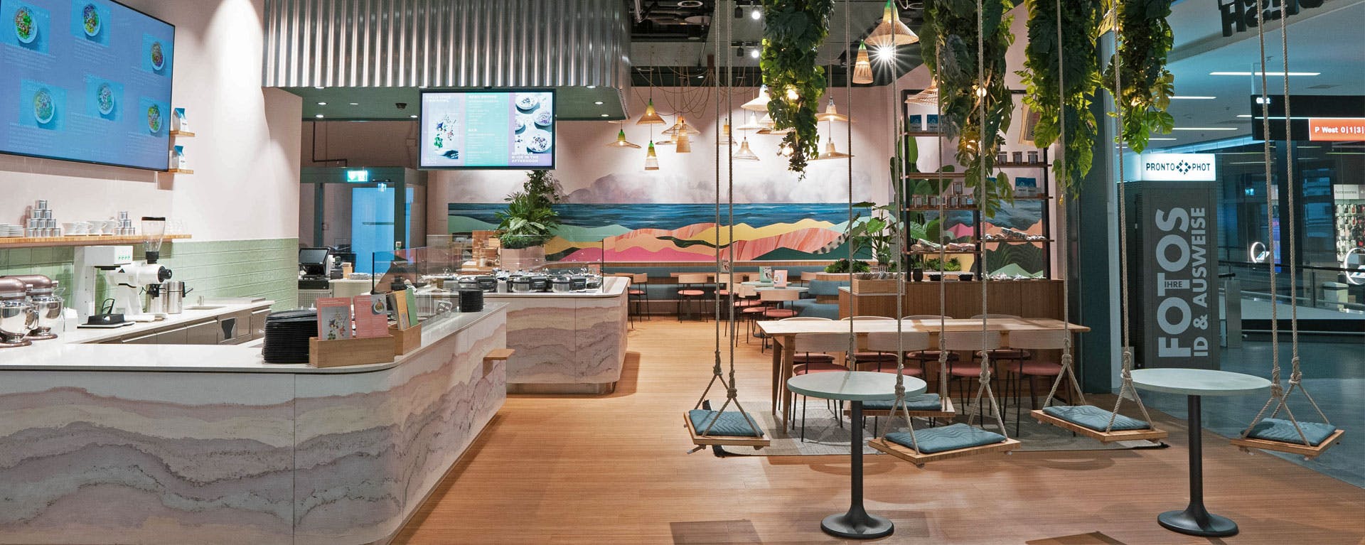 Image of 1920x767 sesh location glattzentrum.jpg?auto=format%2Ccompress&ixlib=php 3.3 in Silestone, the perfect choice for a young, casual and sustainable restaurant - Cosentino