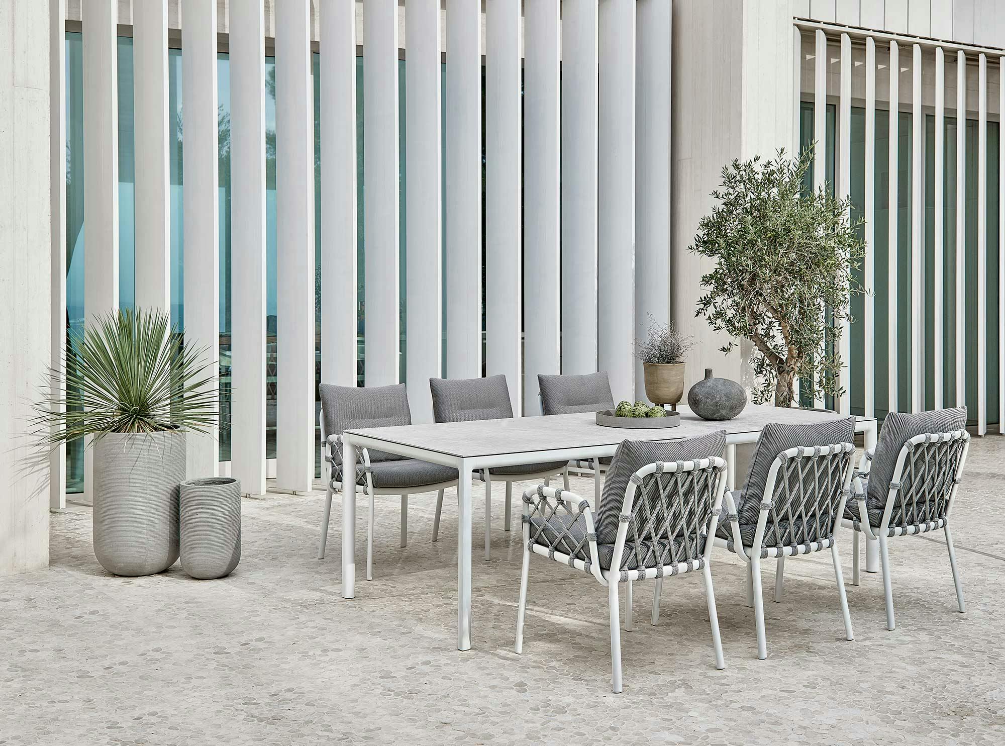 Image of Solpuri outdoor.jpg?auto=format%2Ccompress&ixlib=php 3.3 in {{The tables with Dekton tops, one of the favorite choices of the german brand solpuri customers}} - Cosentino