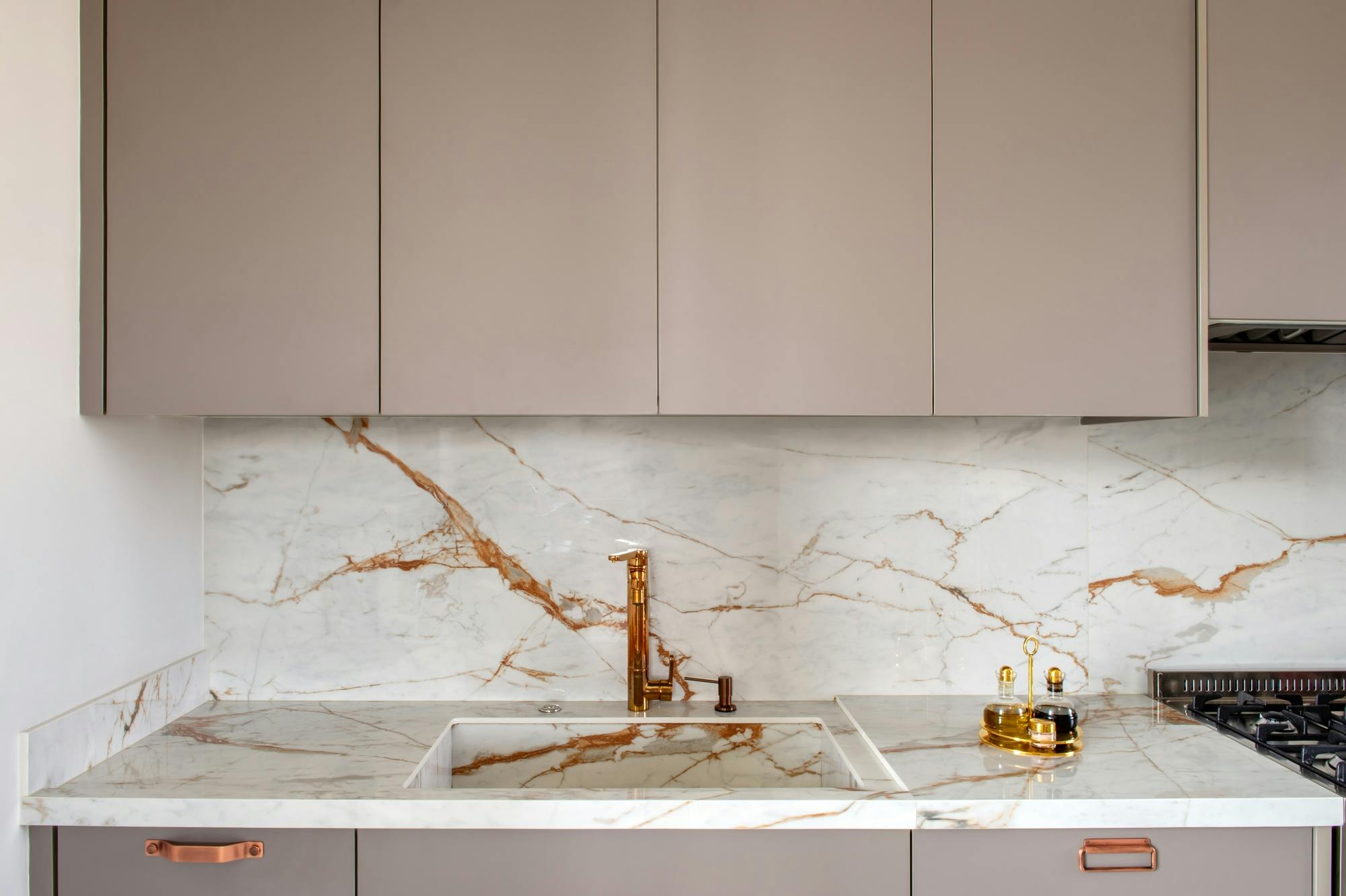 Triplex Wabi Sabi Fabio Morozini (26) Image 67 of Triplex Wabi Sabi Fabio Morozini 26.jpg?auto=format%2Ccompress&ixlib=php 3.3 in Keukens - Cosentino