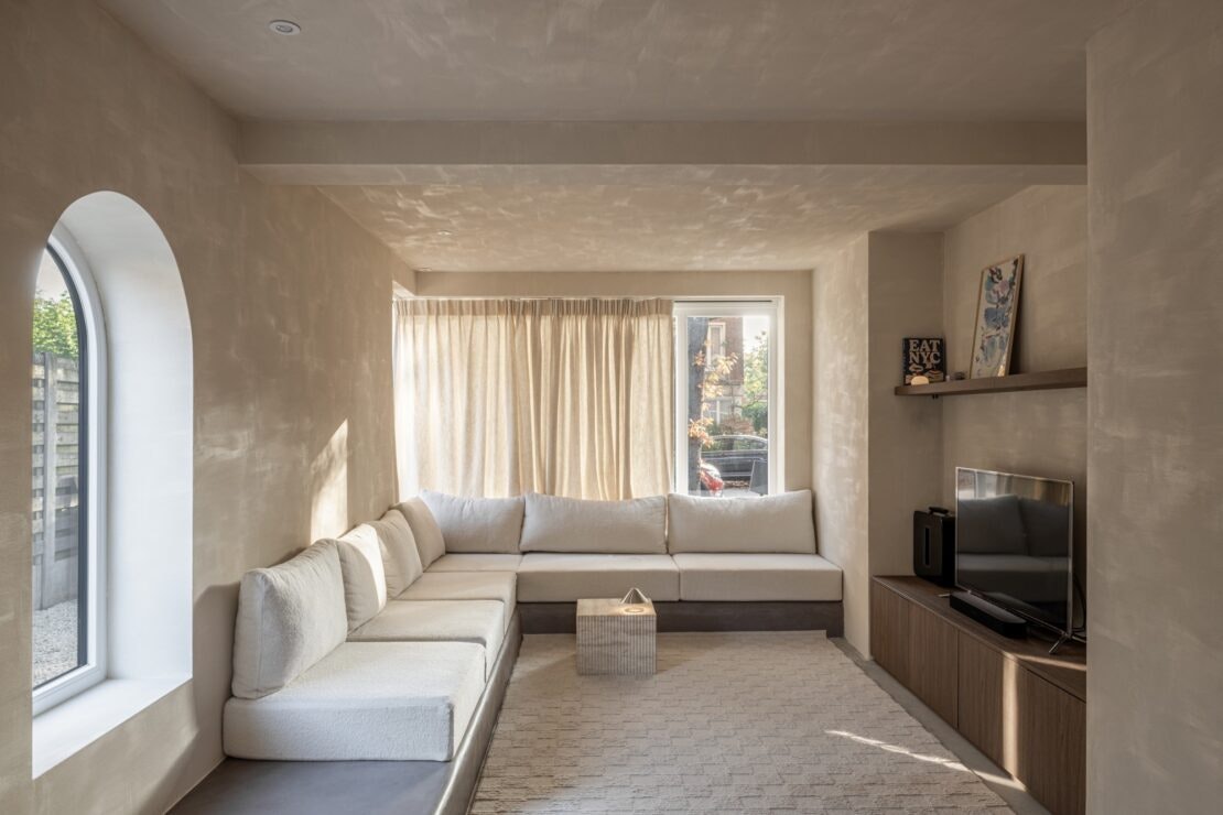 Bros Interior Architects (1) Bros Interior Architects (1)