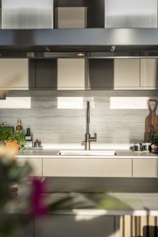 Dekton Trevi Marko (18) Dekton Trevi Marko (18)