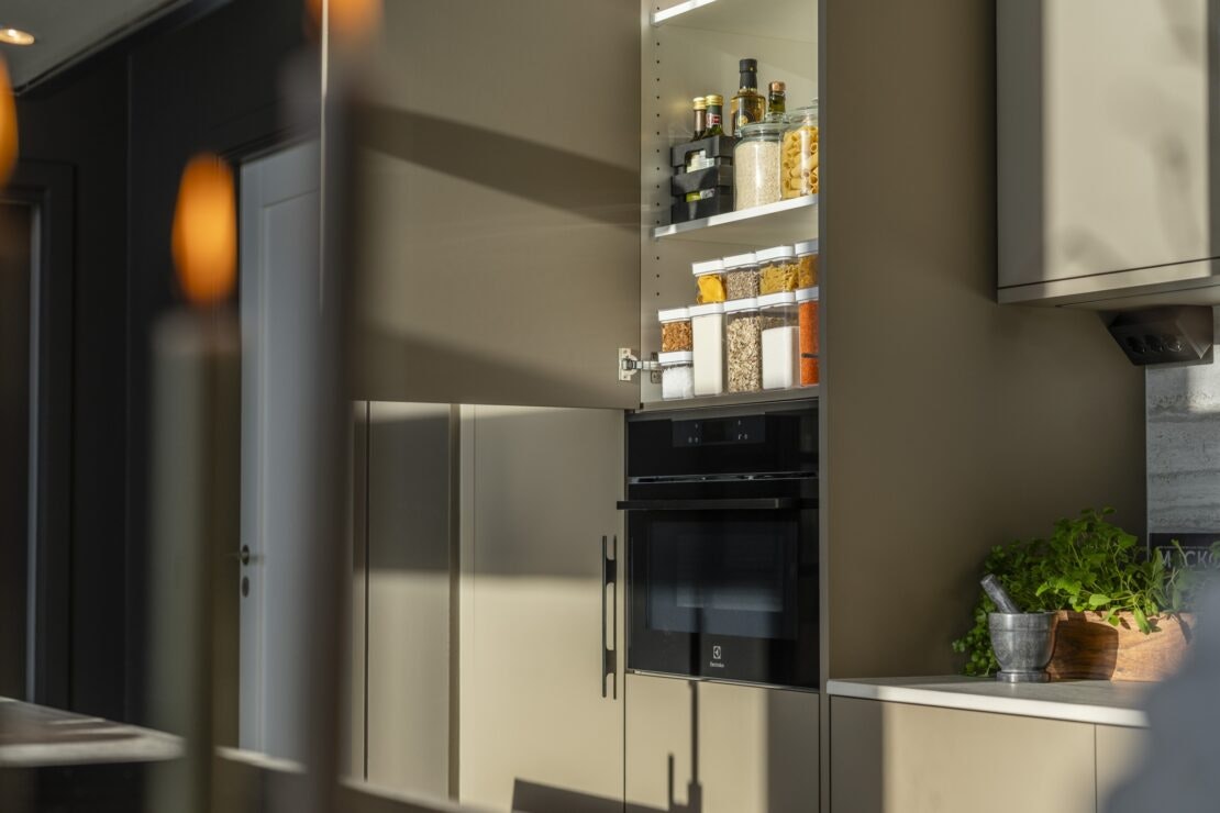 Dekton Trevi Marko (23) Dekton Trevi Marko (23)