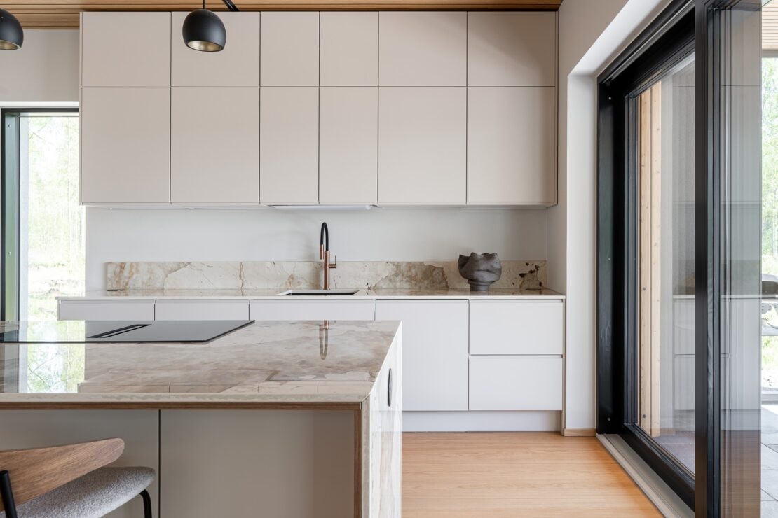 Skier-KErttu-Niskanen-Johana-Hernesniemi-5 Skier-KErttu-Niskanen-Johana-Hernesniemi-5