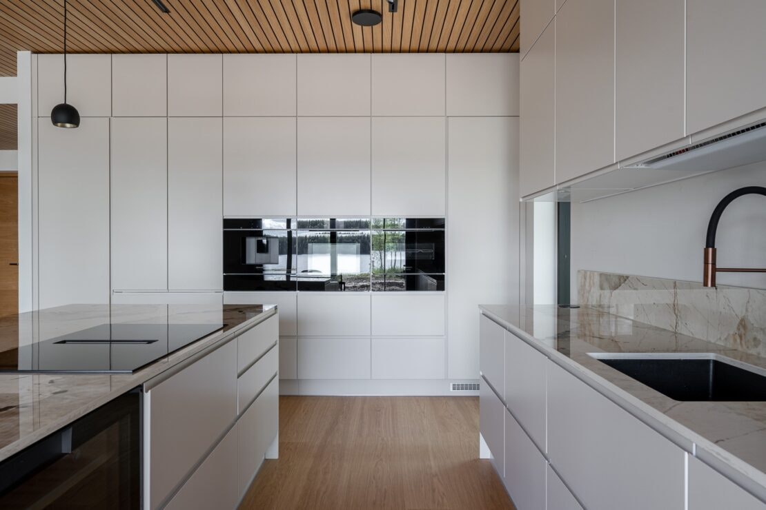 Skier-KErttu-Niskanen-Johana-Hernesniemi-6 Skier-KErttu-Niskanen-Johana-Hernesniemi-6