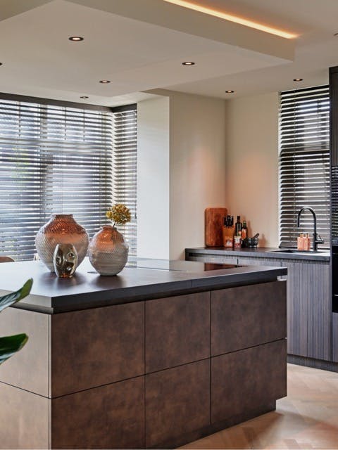 WE professional - 4 WE professional - 4