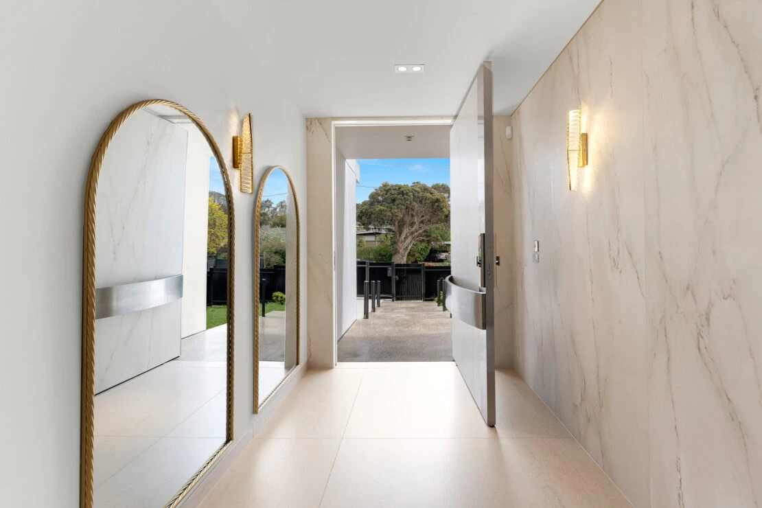 Doncaster House (20) Doncaster House (20)