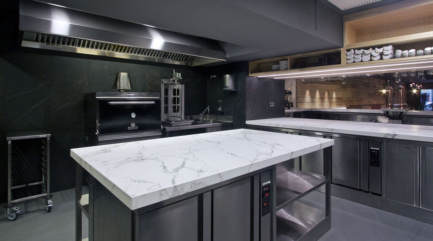Imagem número 33 da actual secção de A worktop featuring an elegant Italian touch and the best performance for the renowned complex of The Circle da Cosentino Portugal
