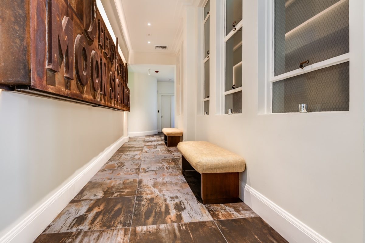 The Bank 2696 The Bank 2696