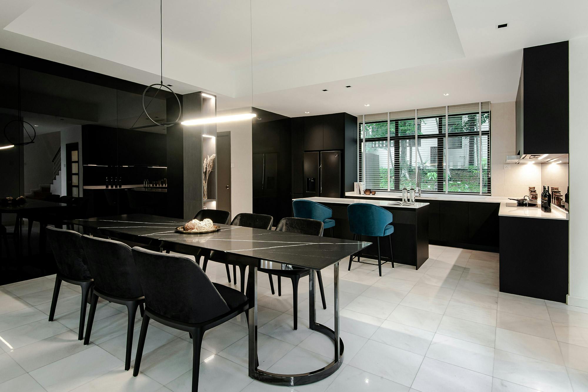 Imagem número 33 da actual secção de Silestone’s stain resistance makes it the ideal choice for a very sophisticated project in Malaysia da Cosentino Portugal