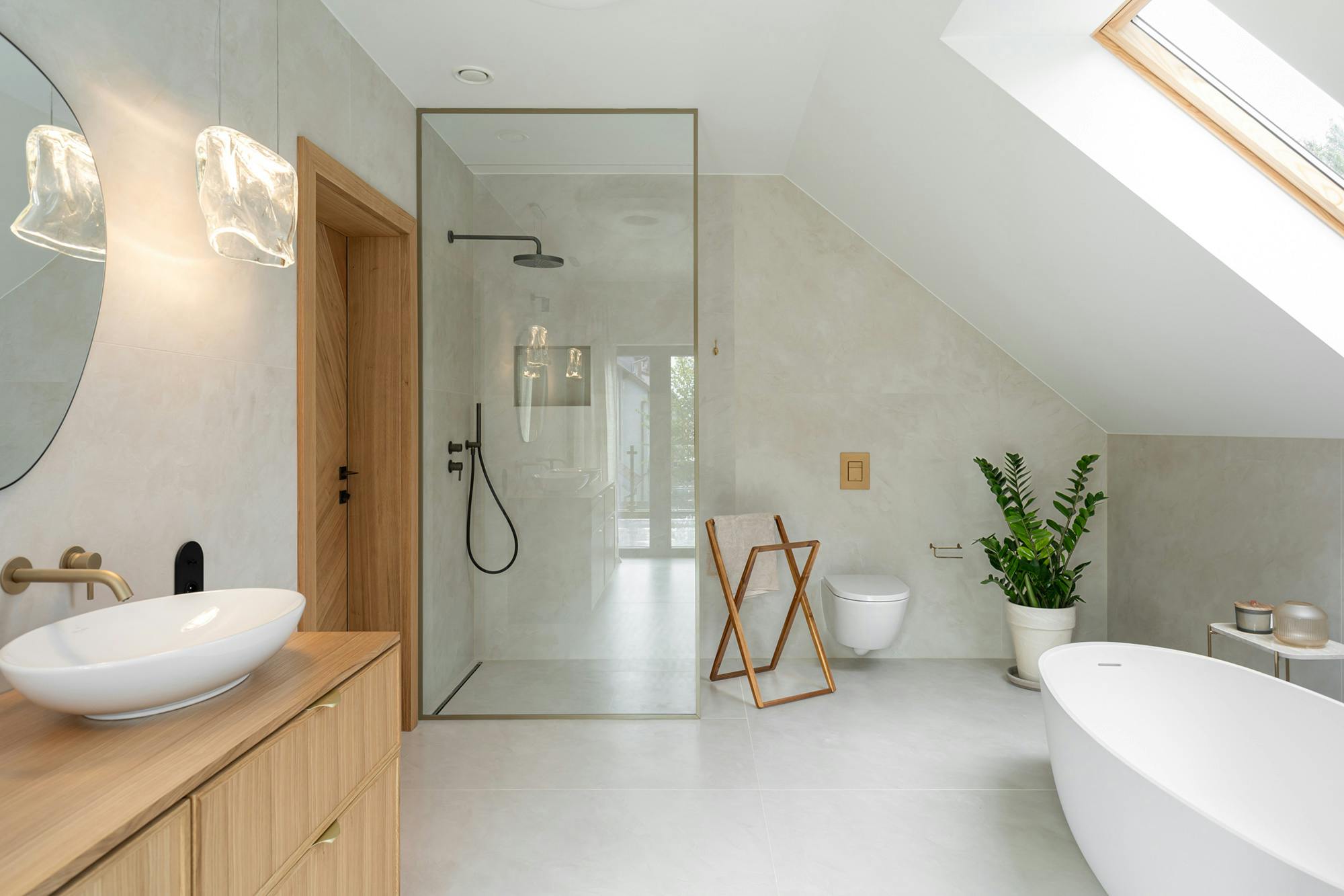 Imagem número 42 da actual secção de Two full-fledged bathrooms covered by Dekton at Ben Adams da Cosentino Portugal