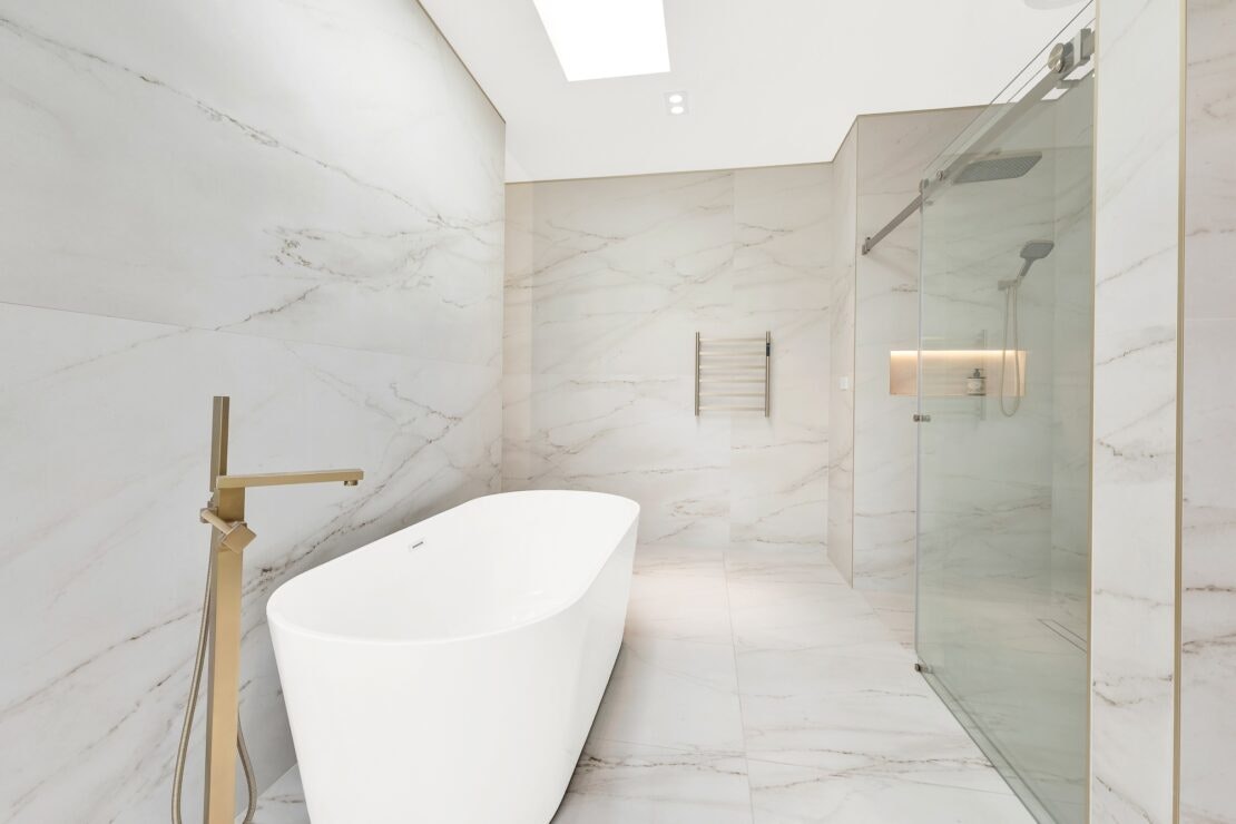 Doncaster House (17) Doncaster House (17)