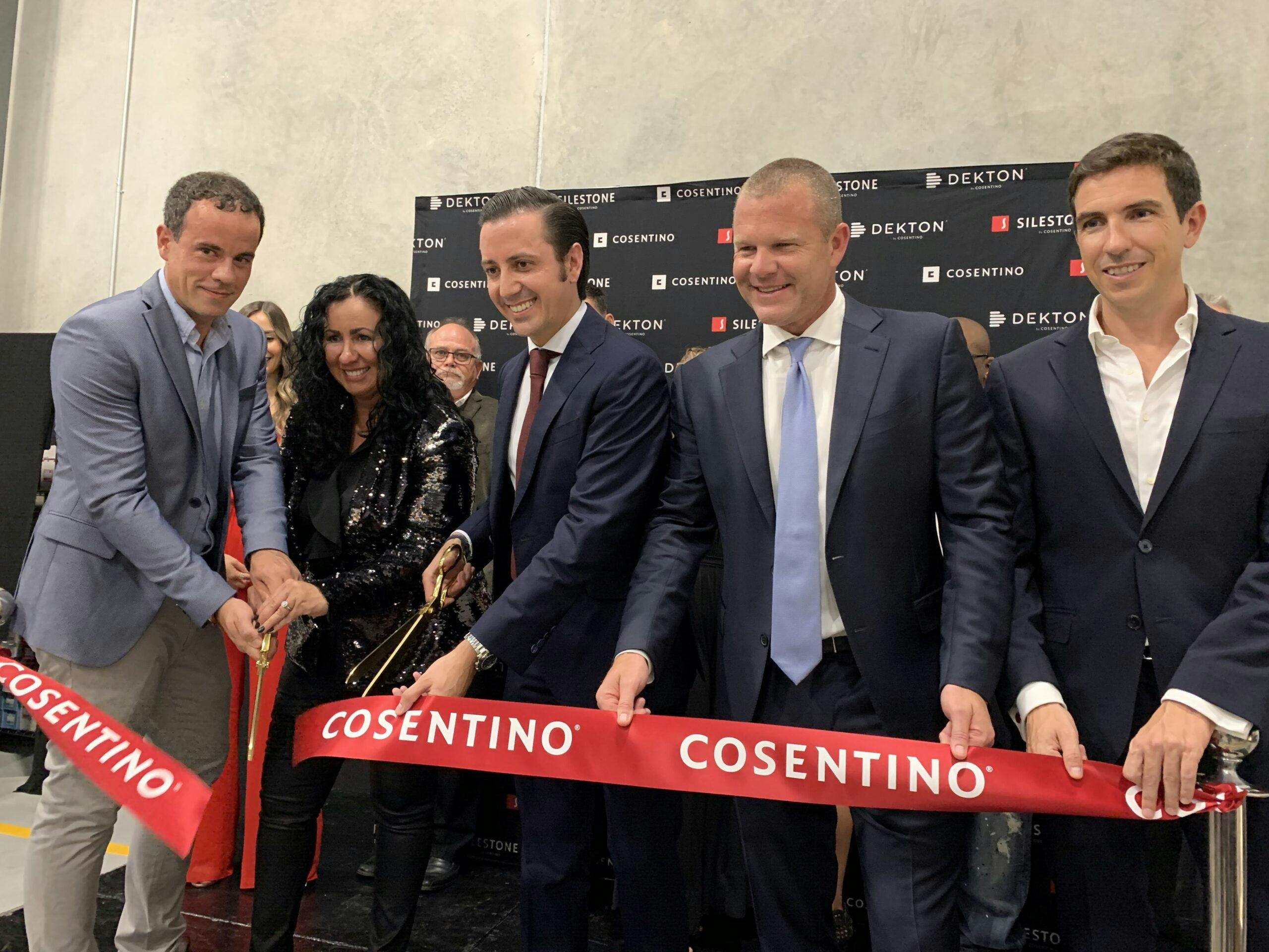 Imagem número 32 da actual secção de Cosentino já abriu o seu novo center em Tampa da Cosentino Portugal