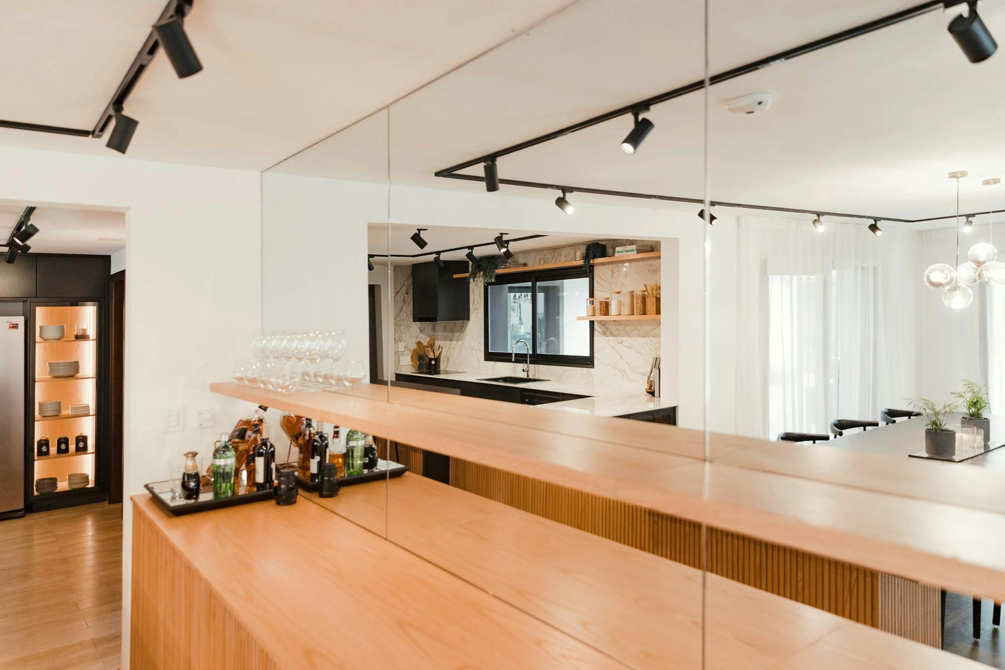Imagem número 53 da actual secção de Cozinha e sala de jantar combinadas por um design preciso da Cosentino Portugal
