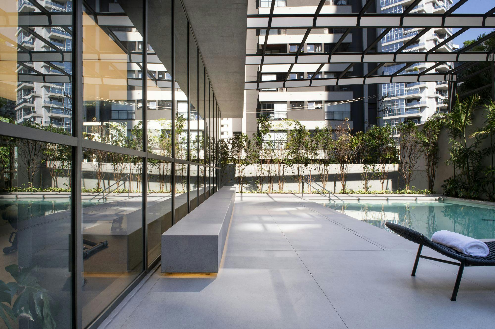Imagem número 36 da actual secção de Cosentino dá o tom do mais inovador edifício de São Paulo, com interiores de Jader Almeida da Cosentino Portugal