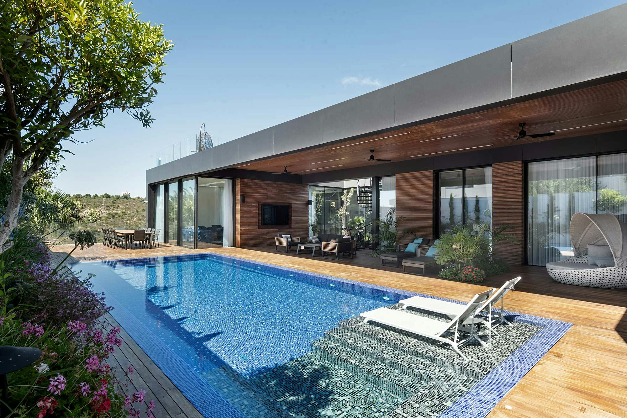 Image of villa in haifa dekton fachada 3.jpg?auto=format%2Ccompress&ixlib=php 3.3 in Nordic elegance at the heart of Dubai - Cosentino