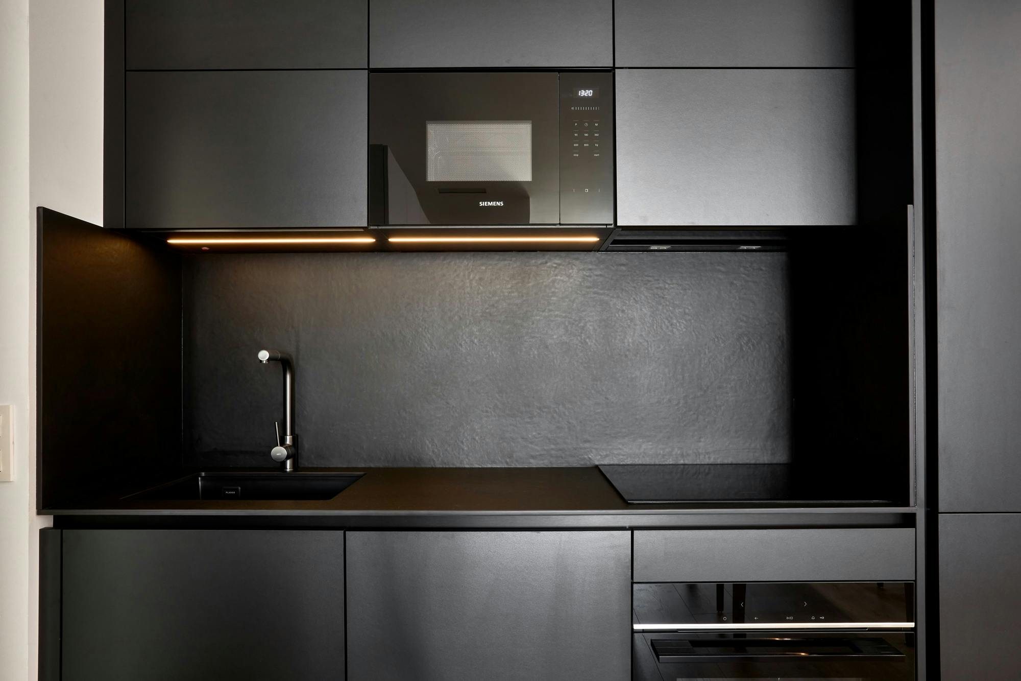 Casa del Arquitecto (12) Image 33 of Casa del Arquitecto 12.jpg?auto=format%2Ccompress&ixlib=php 3.3 in An architectural self-portrait with Dekton Sirius and Dekton Kreta - Cosentino