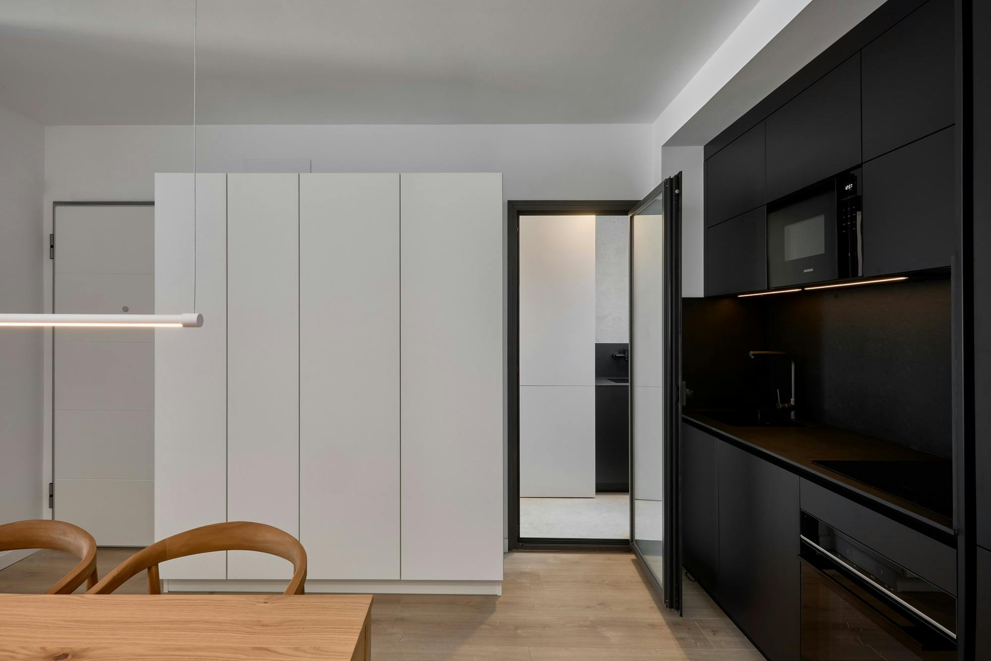 Casa del Arquitecto (5) Image 34 of Casa del Arquitecto 5.jpg?auto=format%2Ccompress&ixlib=php 3.3 in An architectural self-portrait with Dekton Sirius and Dekton Kreta - Cosentino