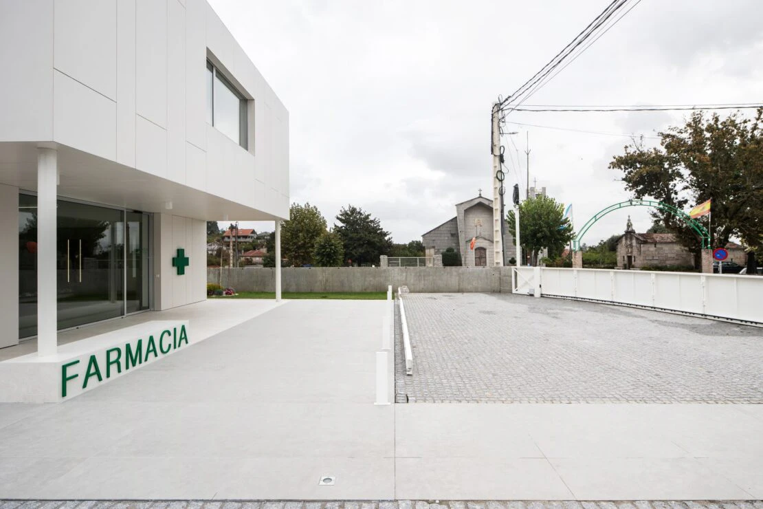 Farmacia Pontevedra (10) Farmacia Pontevedra (10)