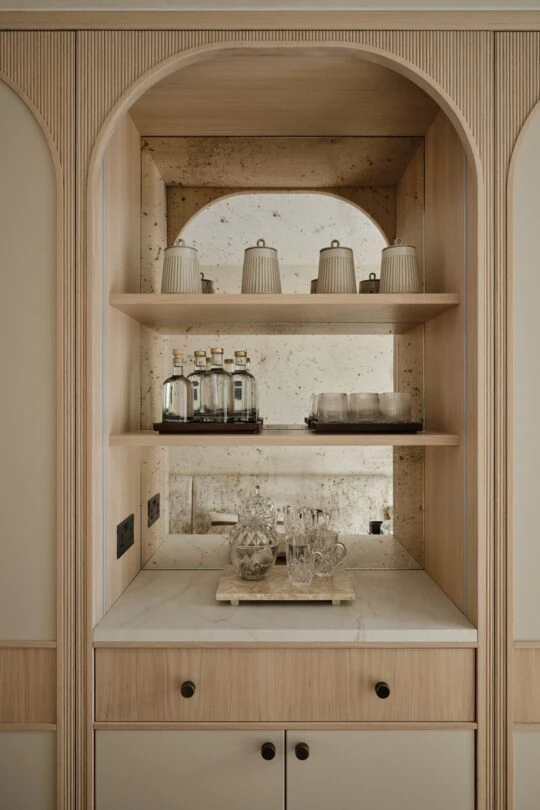 Oxshott (8) Oxshott (8)