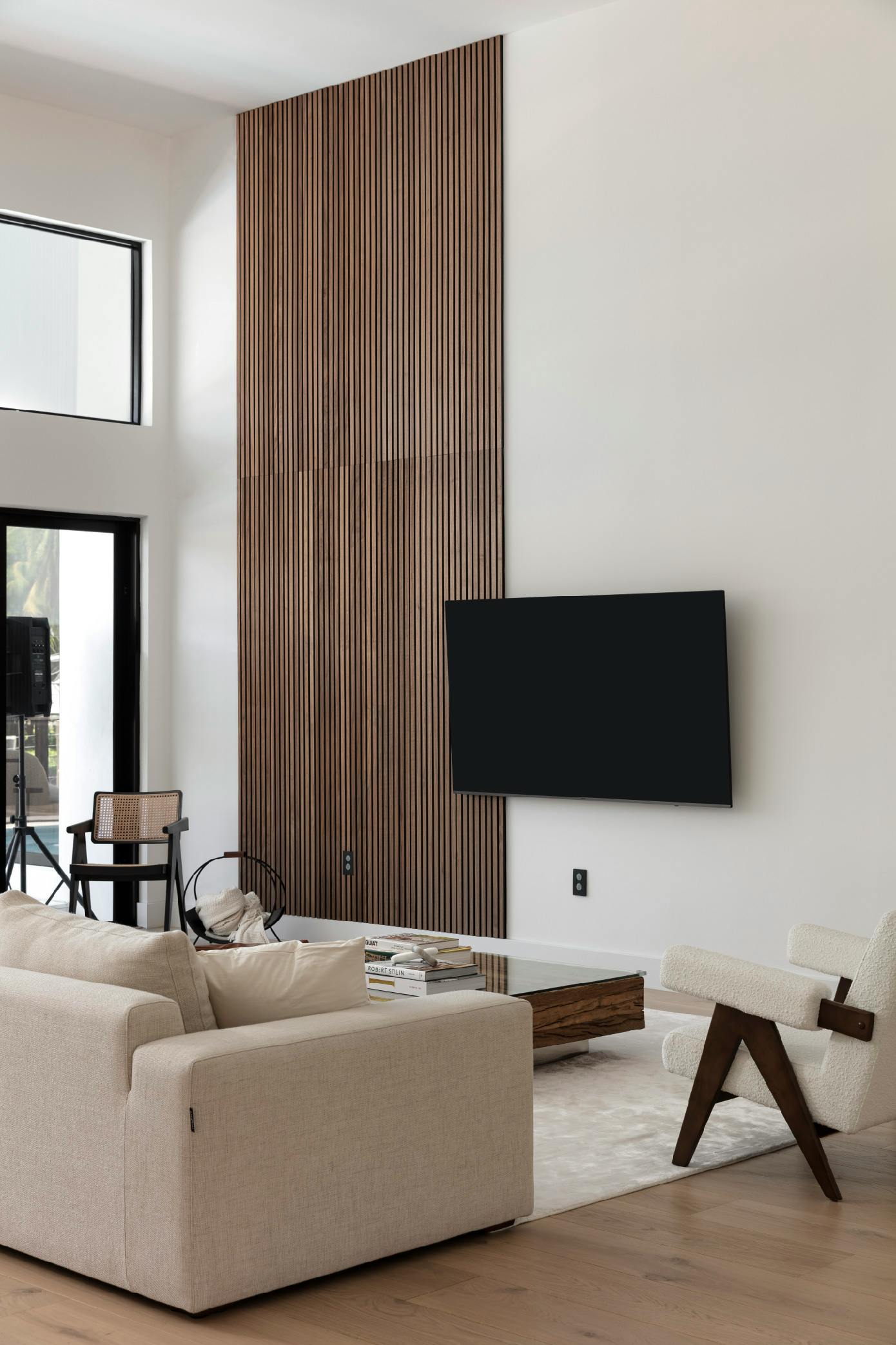 2-1 Image 41 of 2 1 11.jpg?auto=format%2Ccompress&ixlib=php 3.3 in Tatyana Gold - Cosentino