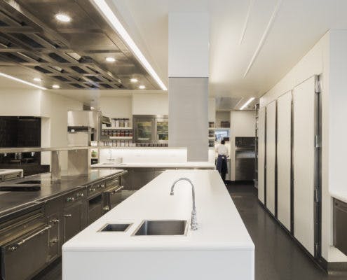 Image number 38 of the current section of Chef Thomas Keller’s Kitchen- The French Laundry (Dekton® by Cosentino) of Cosentino USA