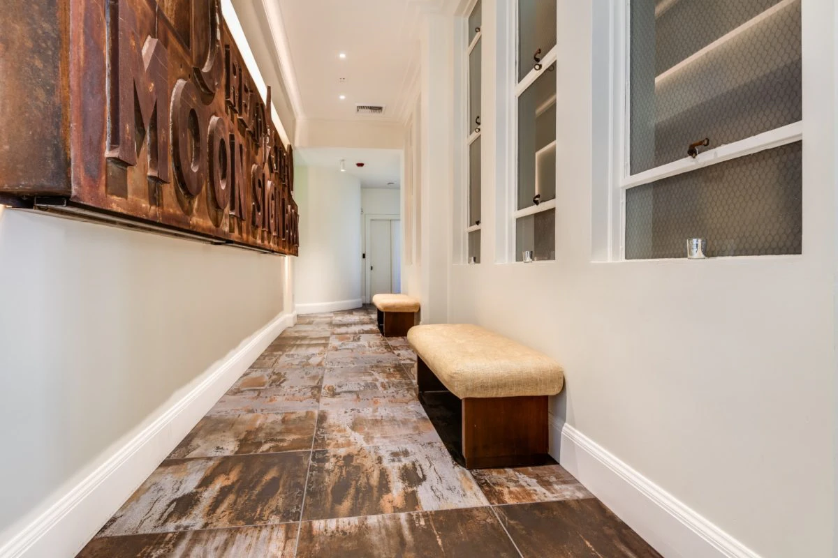 The Bank 2696 The Bank 2696