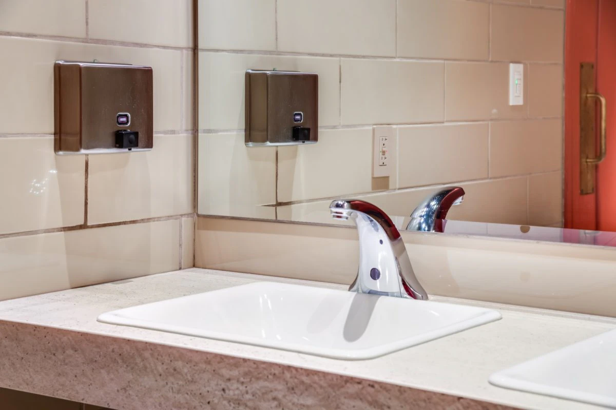 The Bank 2775 The Bank 2775