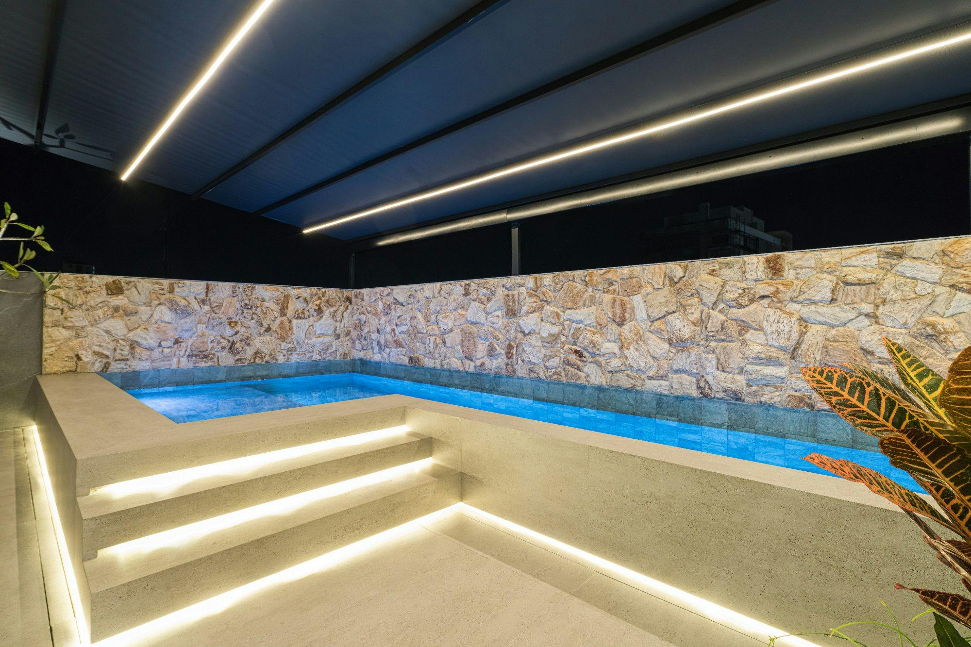Image number 43 of the current section of The conversion of three flats into a single luxury home is taken to the next level thanks to Cosentino of Cosentino USA