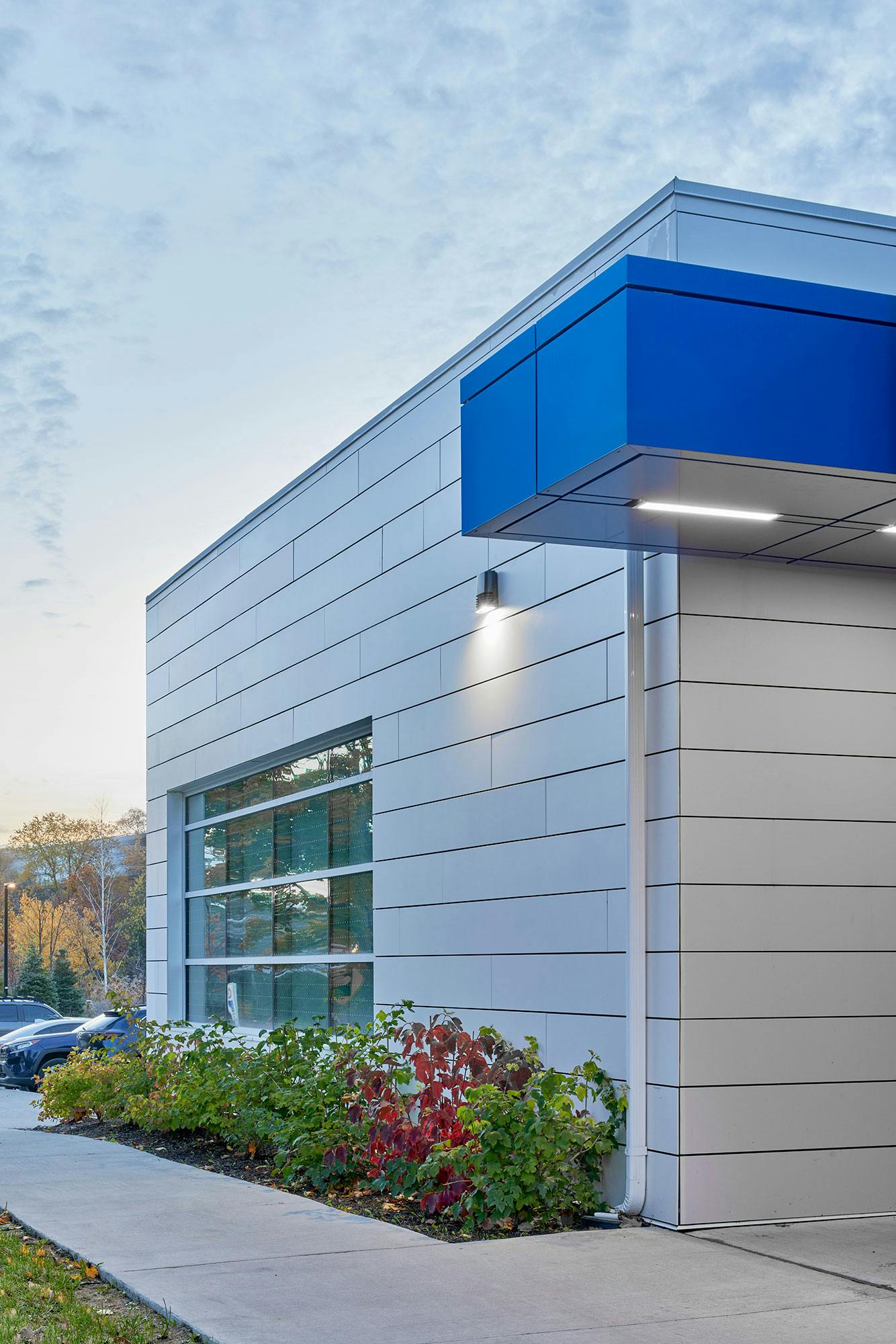 Image number 39 of the current section of Dekton clads the facade of a York Paramedic Station of Cosentino USA